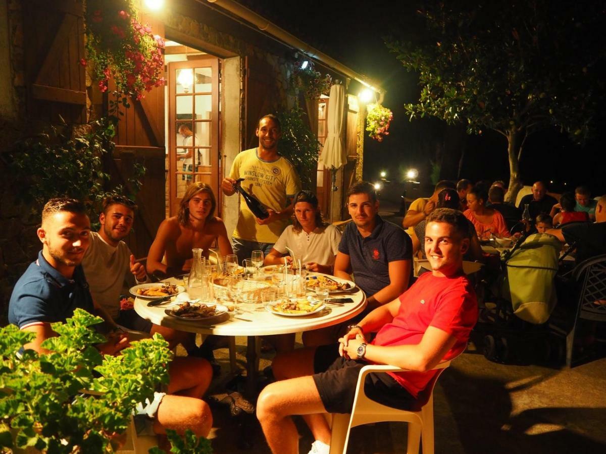 Relais International De La Jeunesse Calvi  Buitenkant foto